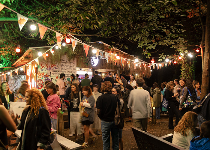 Ad Black Sea 25 - ტრადიციულად, გემრიელი ჰოთდოგებით