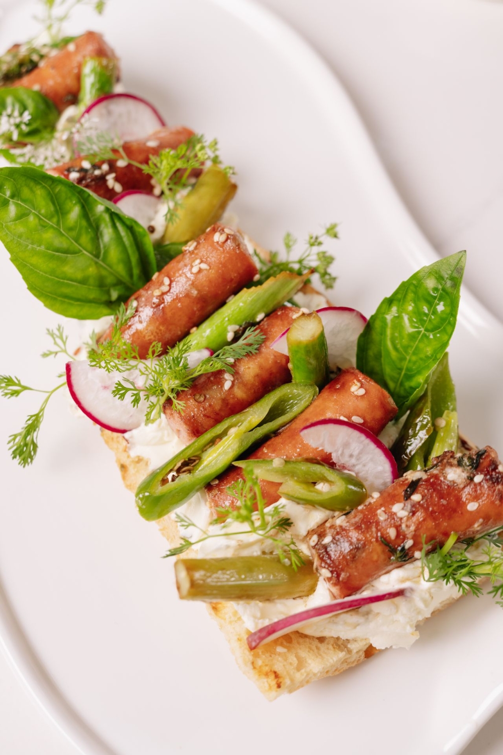 ტონი სოსისით