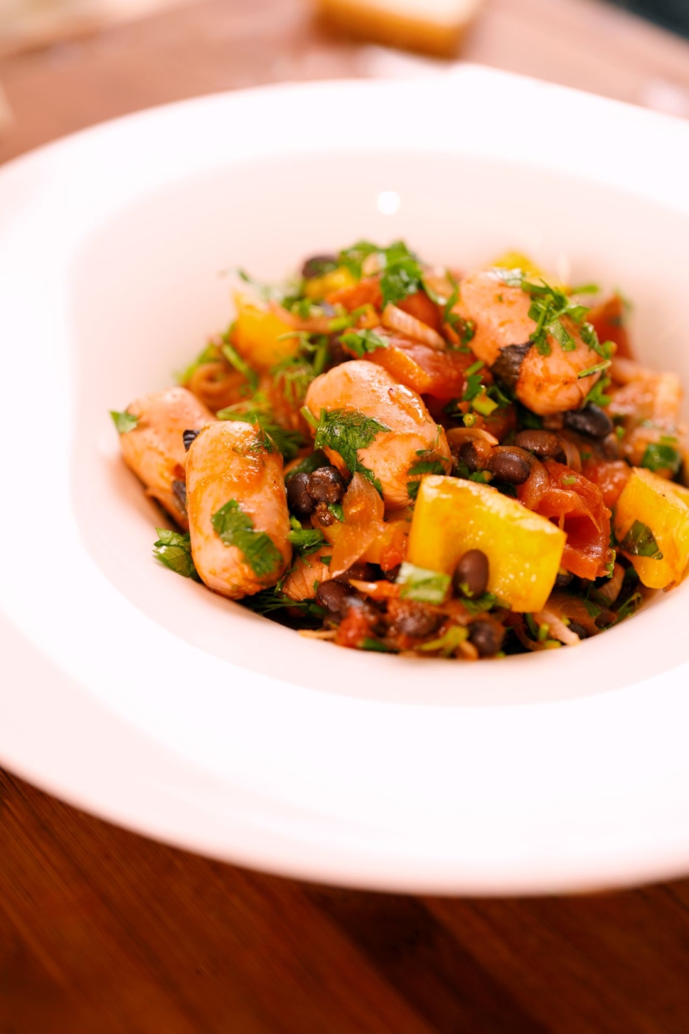 სოსისი „ცეროდენა“ პომიდვრის სოუსით