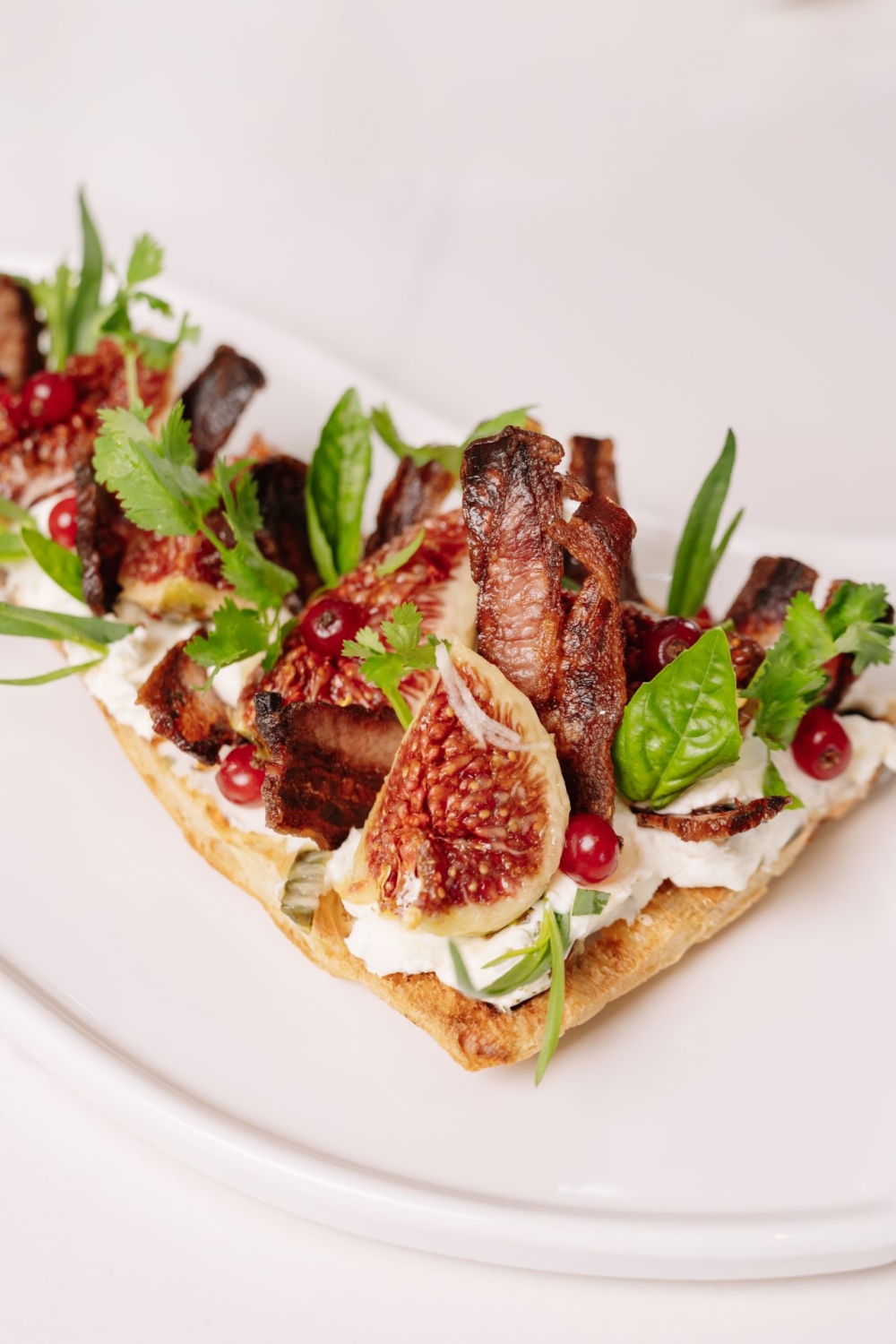 ტონი ბეკონით