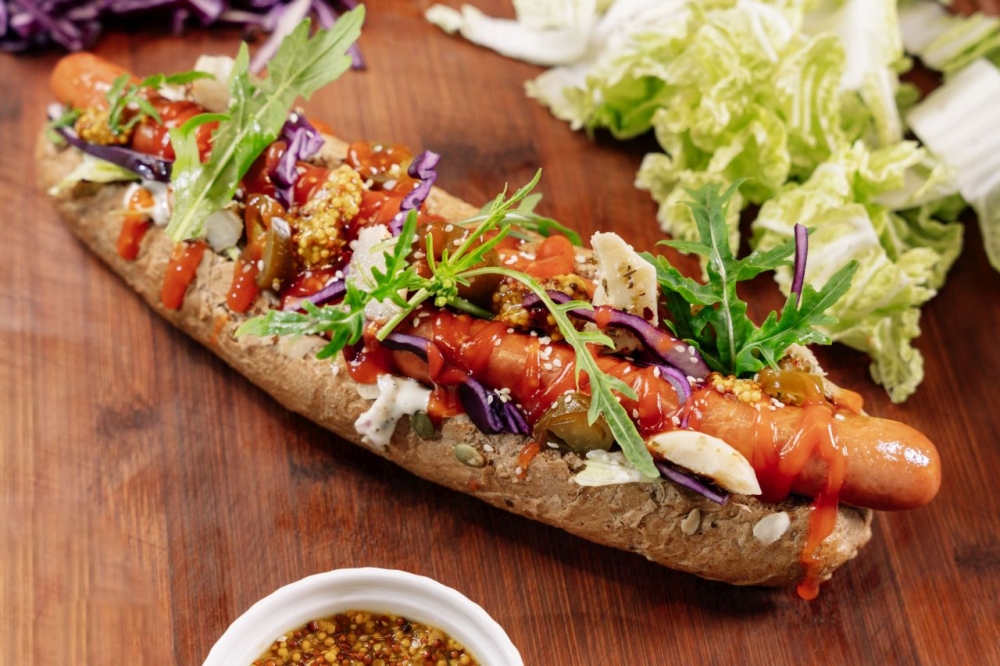 ჰოთდოგი რუხი ბაგეტით