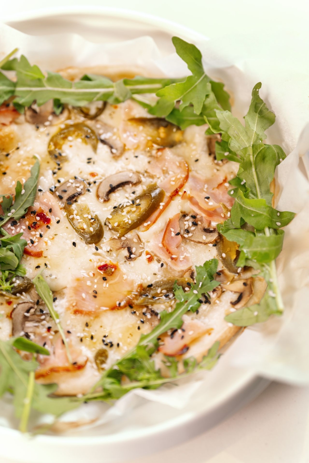 პიცა ჩალაღაჯითა და ჰალაპენიოთი